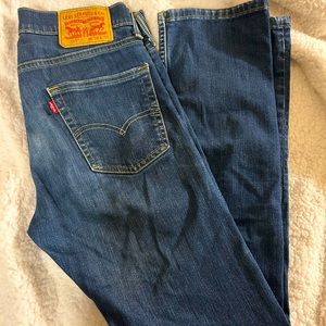 Women’s Levi mid ride skinny 28x30